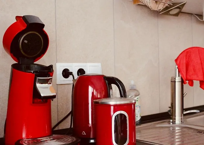 Modern Backyard Apartment, Re Center Niederdorla